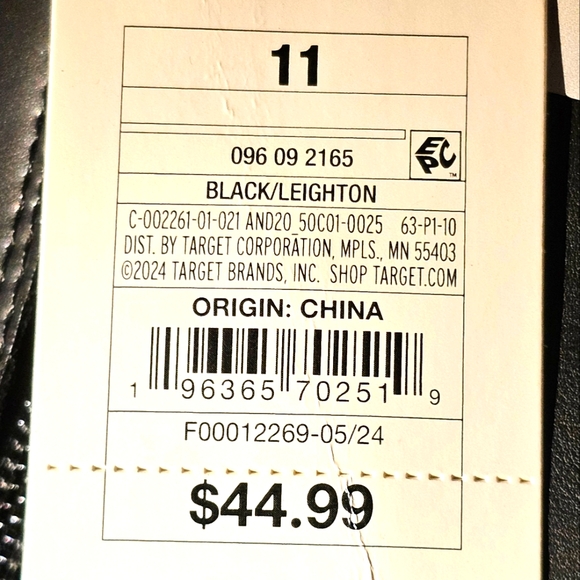 Women's Leighton Hiking Boots - A New Day Black, Size 11, NWT - Picture 5 of 5